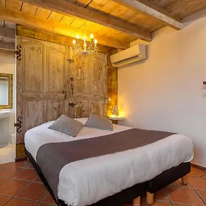 https://inter-hotel-clair-hotel.fr-provencehotel.com